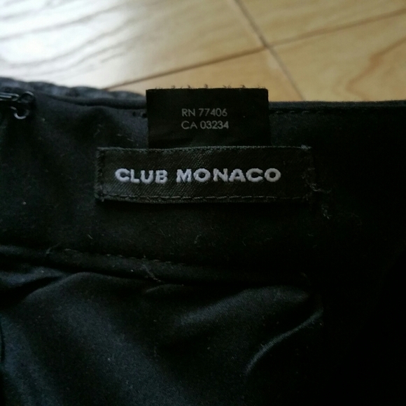 Club Monaco black mini skirt 00 - Picture 3 of 4